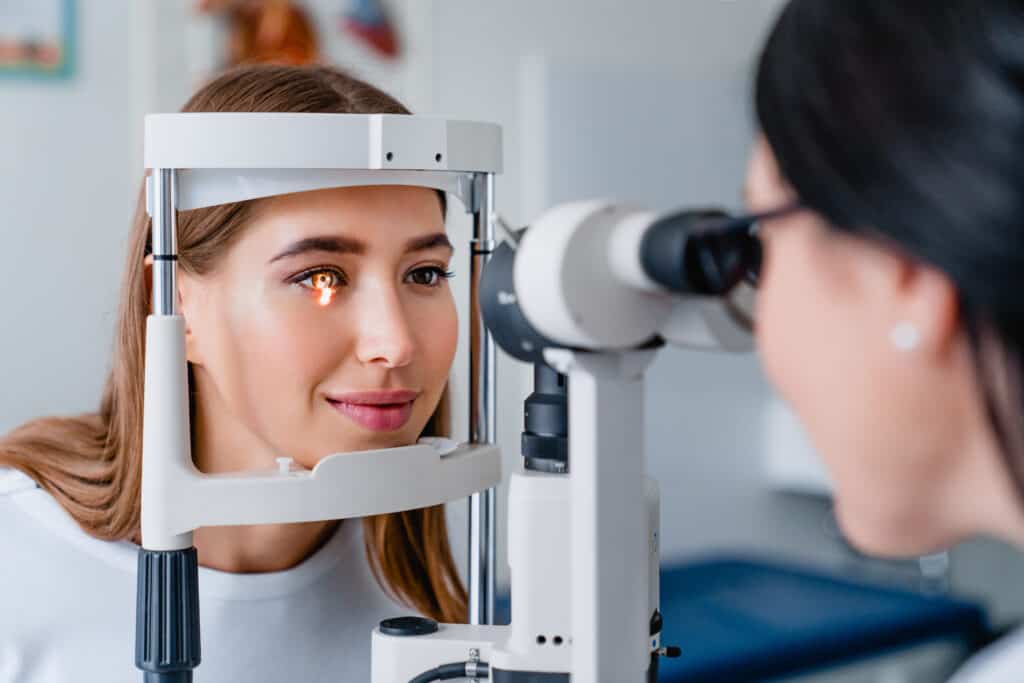 7 Reasons to Schedule an Eye Exam