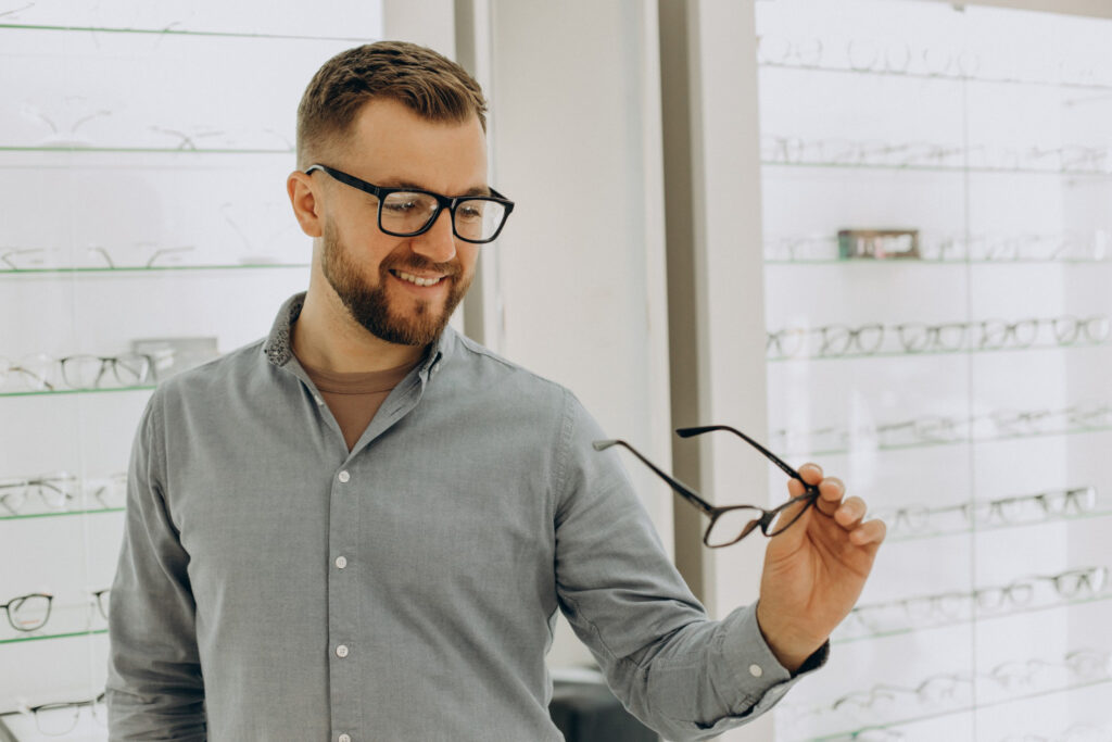 Enjoy the Season Tailored Eye Care and Ultra-Light Eyewear